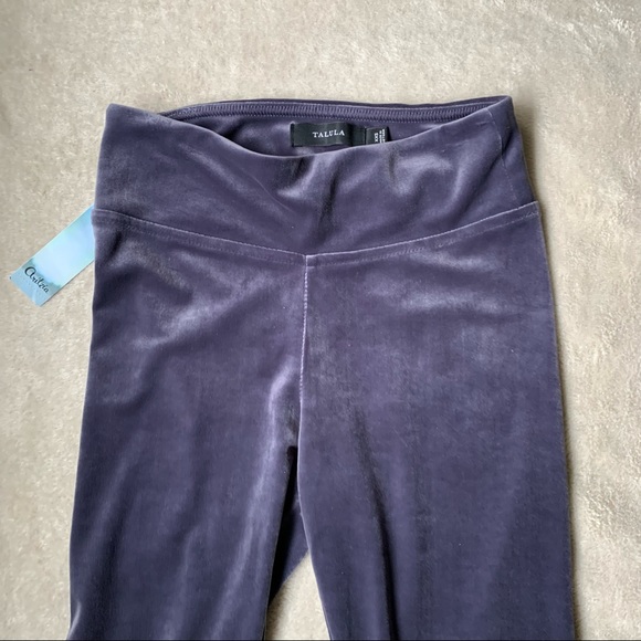 NWT Aritzia Talula Manhattan Pant // Darkness - Picture 4 of 9